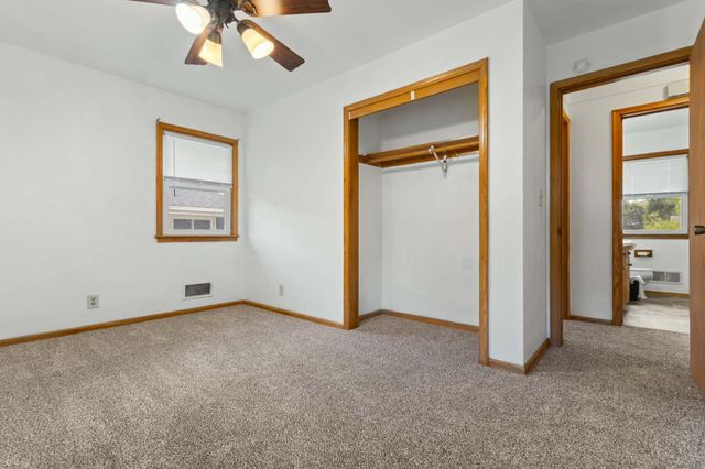 1145 Herbert Street, Saint Paul, MN 55106