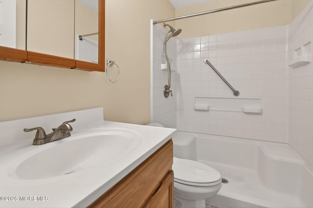 91F Buckingham Drive F, Lakewood, NJ 08701