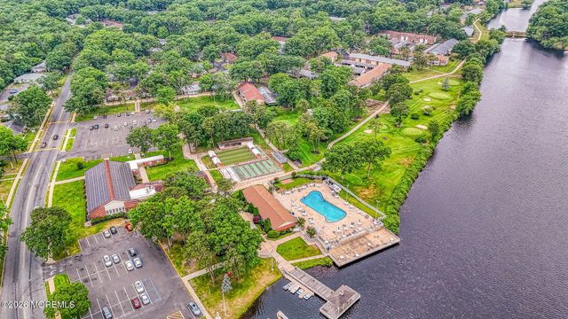 91F Buckingham Drive F, Lakewood, NJ 08701