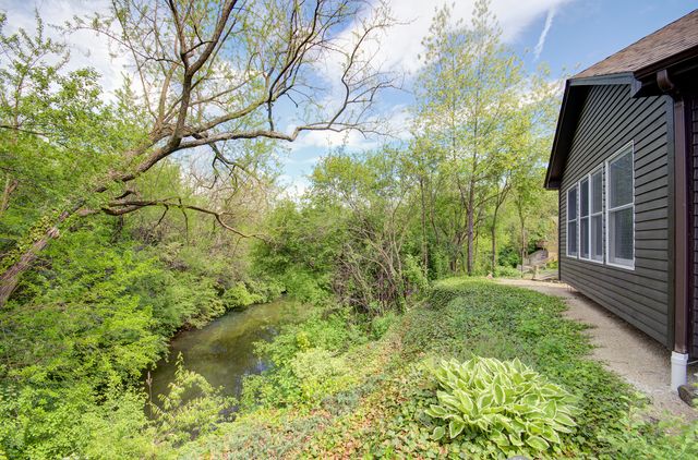 132 Fossil Lake Road, Wilmington, IL 60481