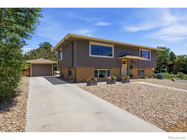 720 Gillaspie Drive, Boulder, CO 80305