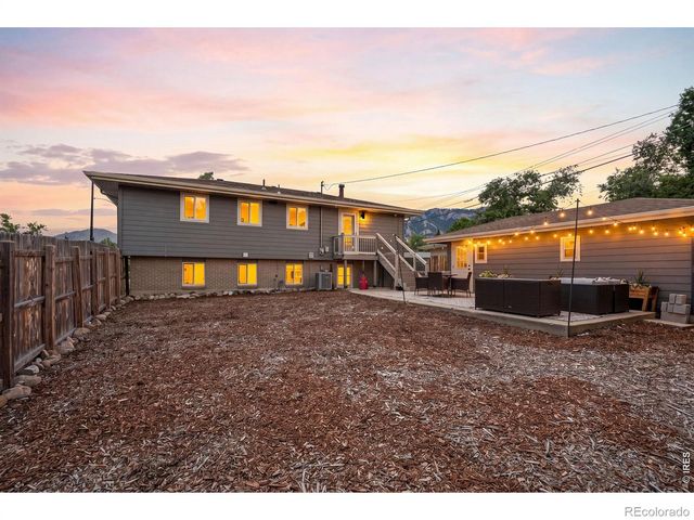 720 Gillaspie Drive, Boulder, CO 80305