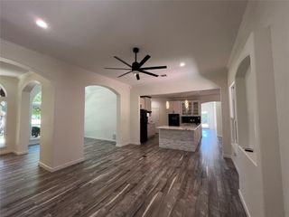 117 Cotton Rows LN, Taylor, TX 76574