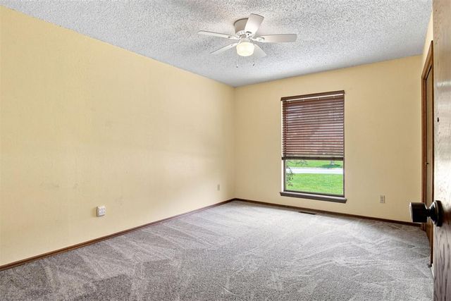 2412 Apple Way, Edmond, OK 73013