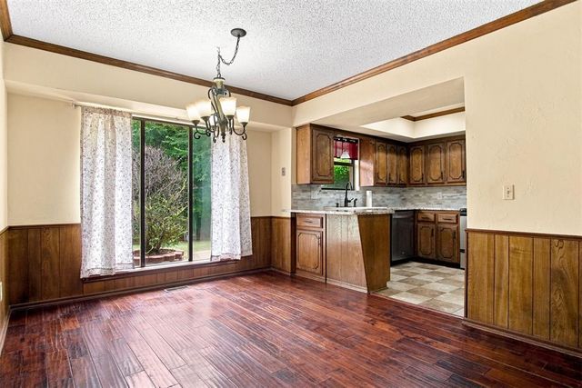 2412 Apple Way, Edmond, OK 73013