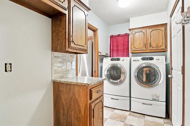 2412 Apple Way, Edmond, OK 73013