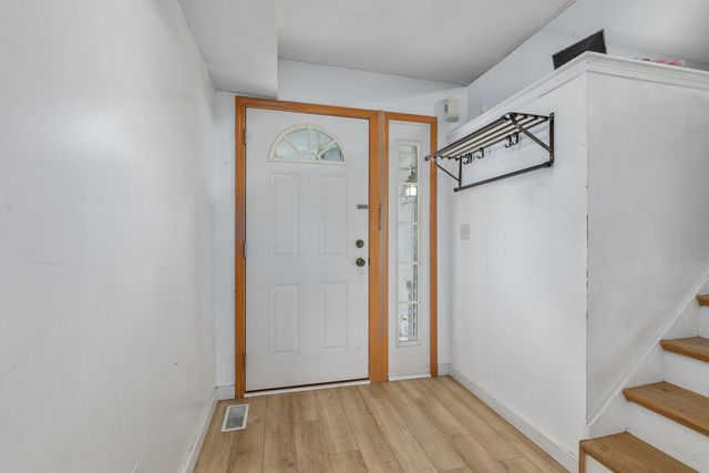 3711 Cedar Landing Drive, Grand Rapids, MI 49512