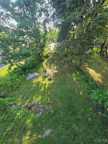 852 Ackerman Avenue, Syracuse, NY 13210