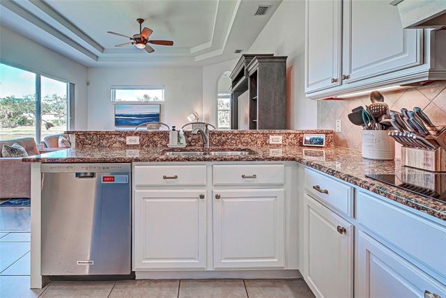 12086 GRANITE WOODS LOOP, Venice, FL 34292