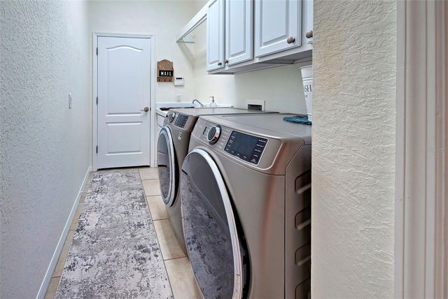 12086 GRANITE WOODS LOOP, Venice, FL 34292