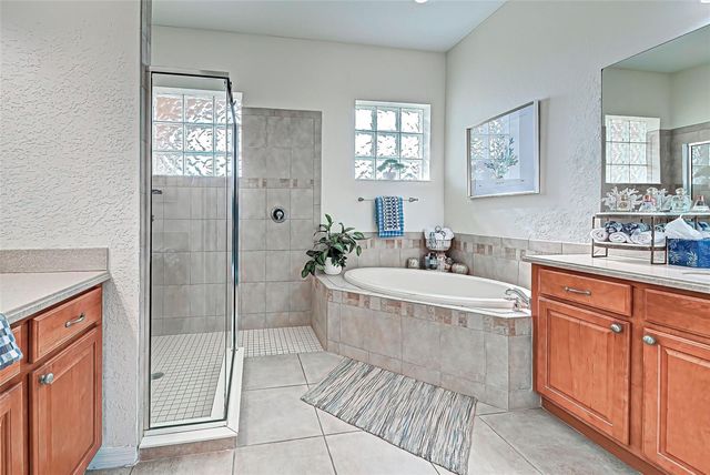 12086 GRANITE WOODS LOOP, Venice, FL 34292