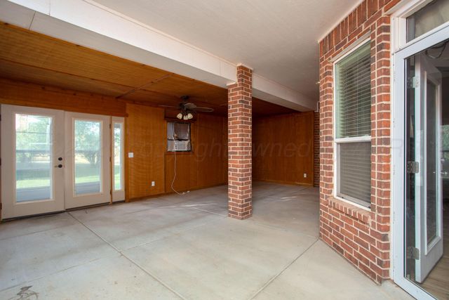 8001 RABURN Lane, Canyon, TX 79015