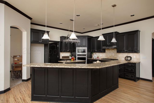 8001 RABURN Lane, Canyon, TX 79015