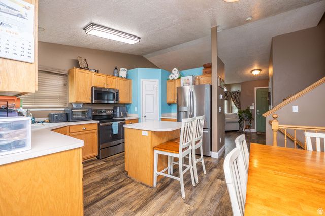 463 W 2125 N, Harrisville, UT 84414