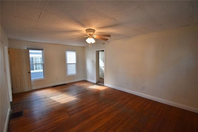 24 Rose Street, Geneva City, NY 14456