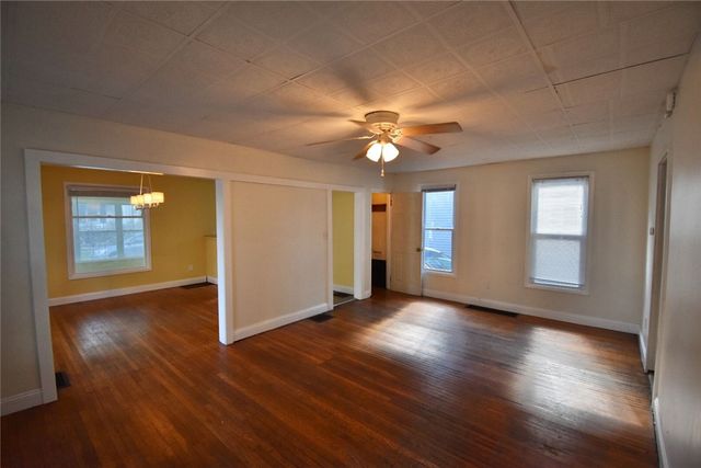 24 Rose Street, Geneva City, NY 14456