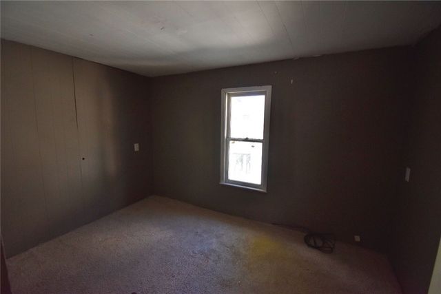 24 Rose Street, Geneva City, NY 14456