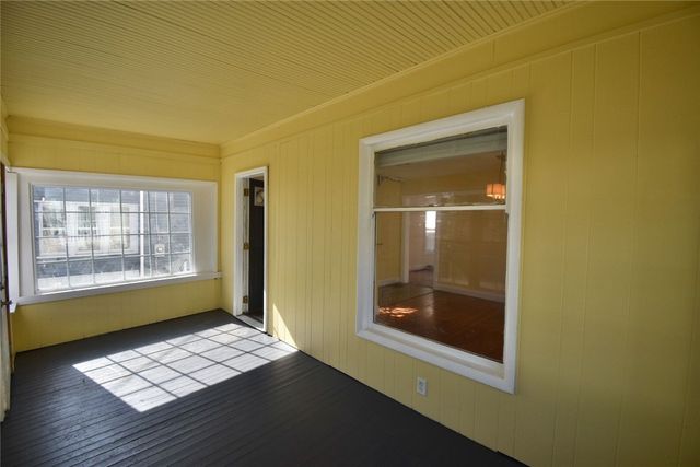 24 Rose Street, Geneva City, NY 14456