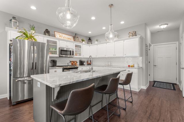 3805 Mandy Court, Warsaw, IN 46582