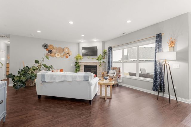 3805 Mandy Court, Warsaw, IN 46582