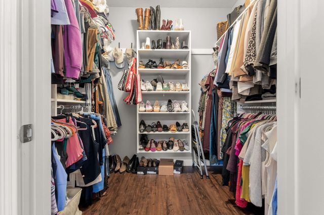 3805 Mandy Court, Warsaw, IN 46582