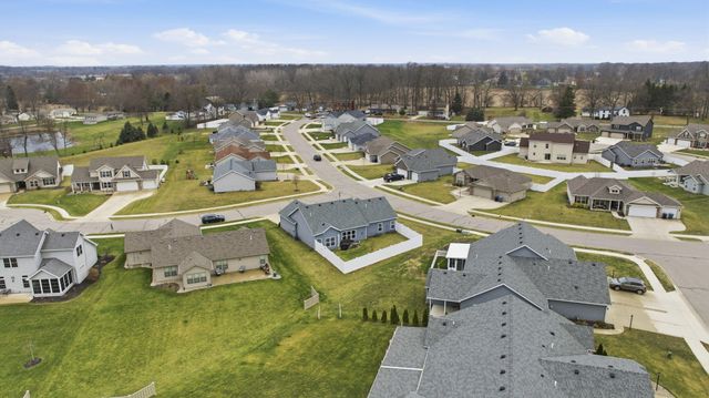 3805 Mandy Court, Warsaw, IN 46582