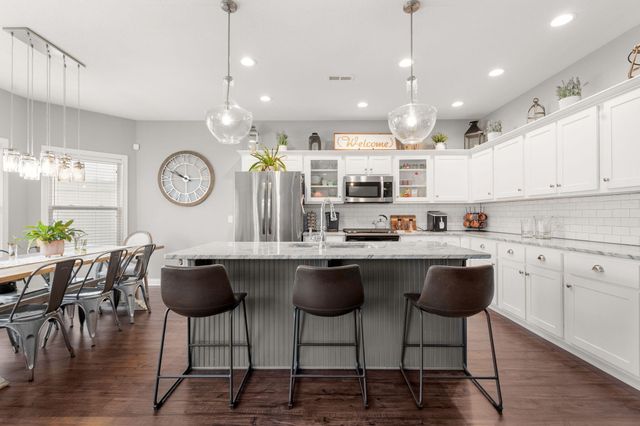 3805 Mandy Court, Warsaw, IN 46582