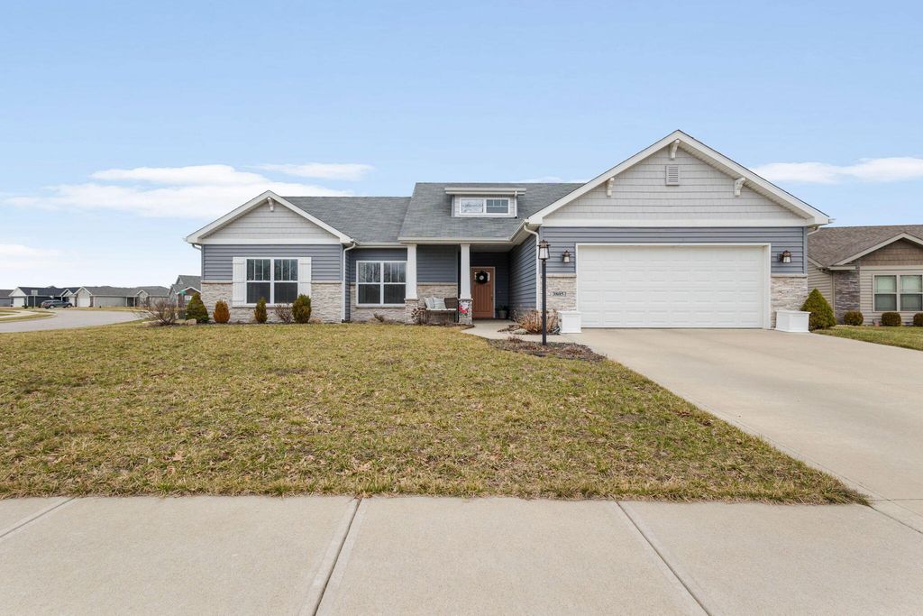 3805 Mandy Court, Warsaw, IN 46582
