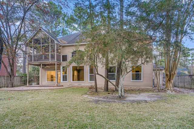 199 Maple Path Place, The Woodlands, TX 77382