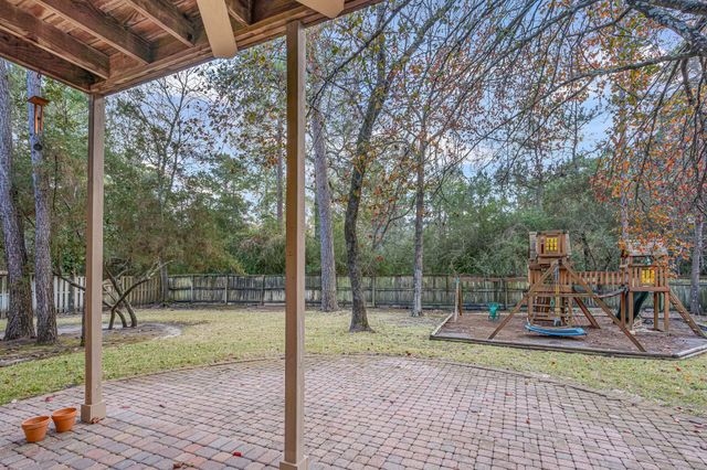 199 Maple Path Place, The Woodlands, TX 77382