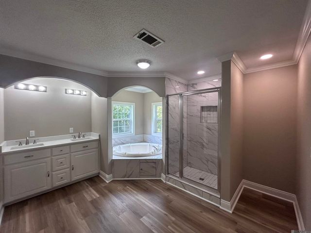 10000 Cochise Dr, Denham Springs, LA 70726