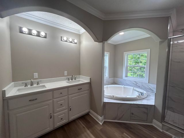 10000 Cochise Dr, Denham Springs, LA 70726