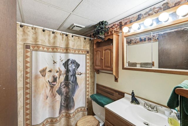 3054 S Gordon Ave, Wichita, KS 67217