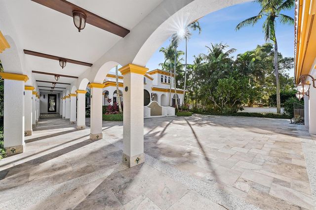 2929 Marys Way, Palm Beach Gardens, FL 33410