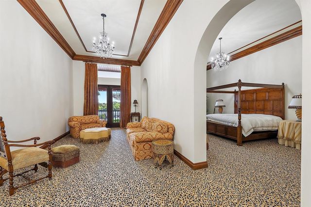 2929 Marys Way, Palm Beach Gardens, FL 33410