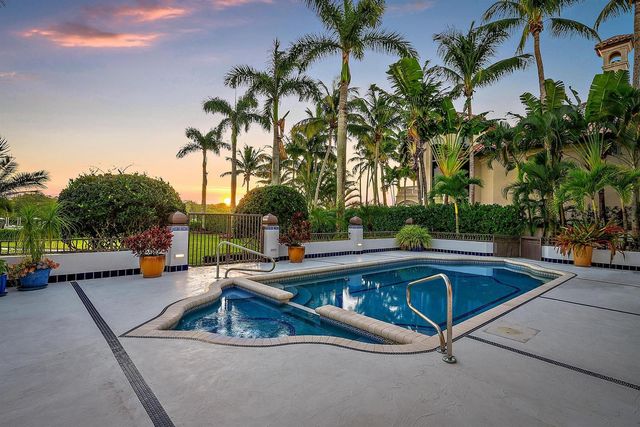2929 Marys Way, Palm Beach Gardens, FL 33410