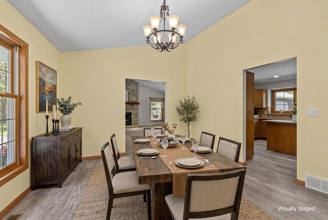 3731 NORTH VALLEY DRIVE, Wisconsin Rapids, WI 54494