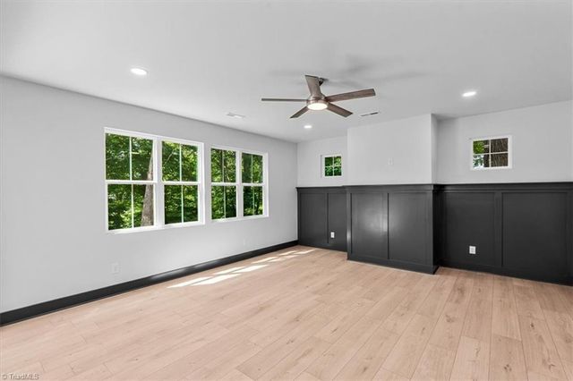 4926 Leinbach Drive, Winston-salem, NC 27106