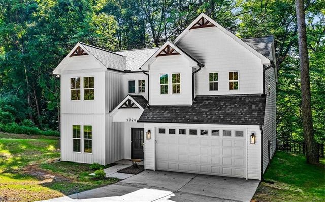 4926 Leinbach Drive, Winston-salem, NC 27106