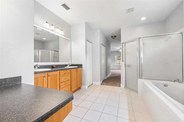 8376 SW 80TH PLACE, Gainesville, FL 32608