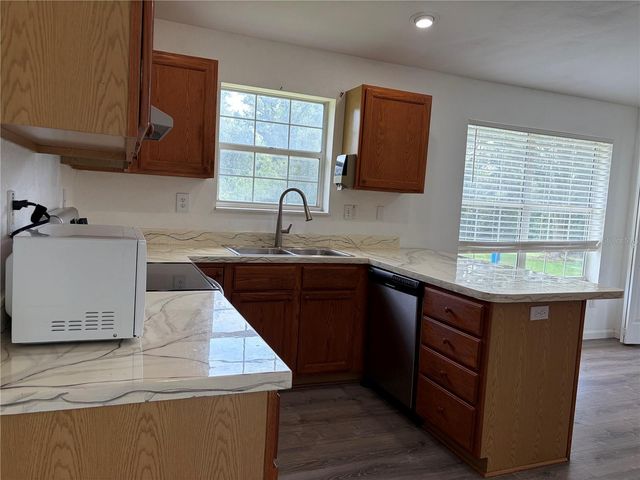4706 COATS ROAD, Zephyrhills, FL 33541