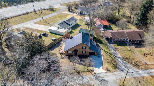 7 Broadway Street, Rossville, GA 30741