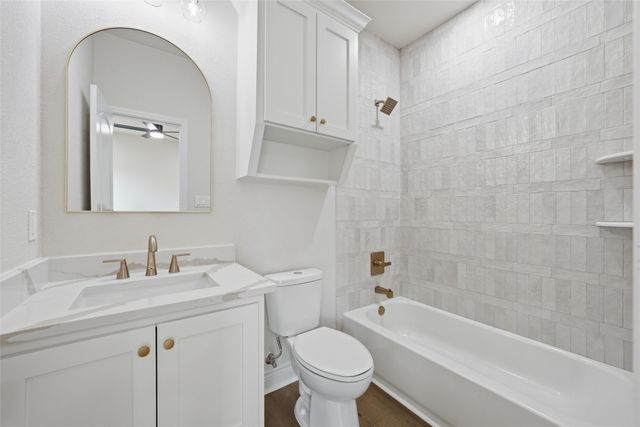 1333 Red Rock Road, Hewitt, TX 76643