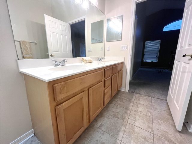 488 WINDING HOLLOW AVENUE, Ocoee, FL 34761