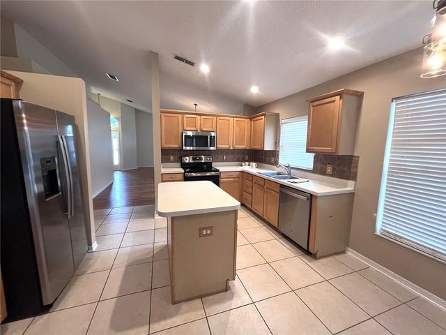 488 WINDING HOLLOW AVENUE, Ocoee, FL 34761