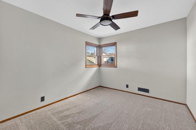 2545 S 60th STREET, West Allis, WI 53219