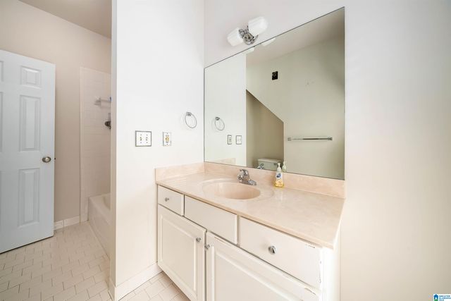 2551 IVY GLENN DRIVE, Vestavia Hills, AL 35243