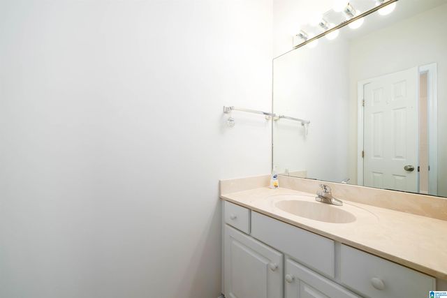 2551 IVY GLENN DRIVE, Vestavia Hills, AL 35243