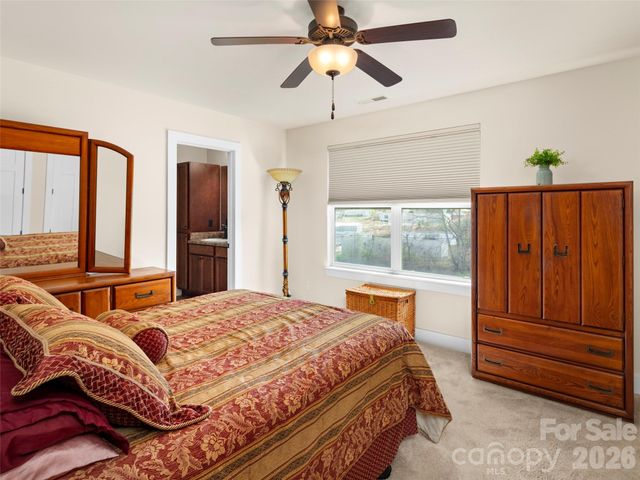 101 Monmouth Way, Candler, NC 28715