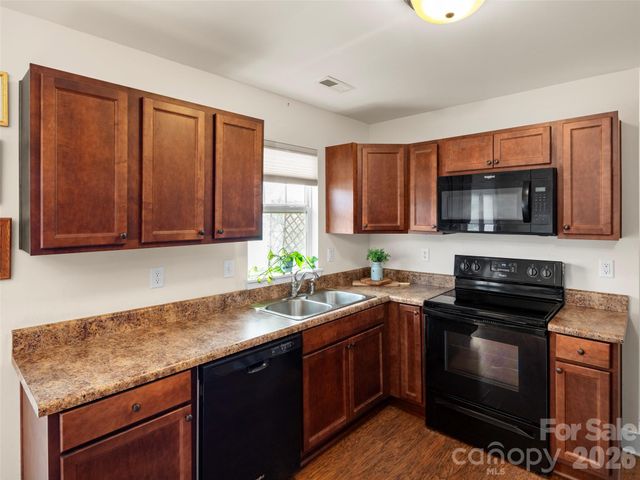 101 Monmouth Way, Candler, NC 28715